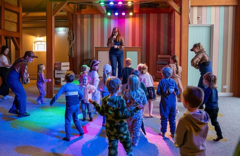 Kinderdisco auf dem Bauernhof